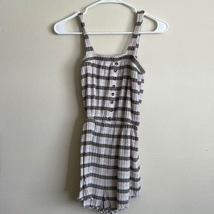 FREE IN BUNDLE Billabong romper